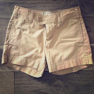 GAP Khaki shorts